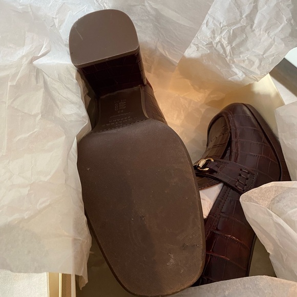 Sezane Julianne Croc-Embossed Loafers - Picture 10 of 14